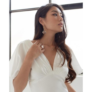 [Mã FASHIONMALLT4 giảm 15% đơn 150k] Popbirdy-Đầm Lụa Cổ V Tay Xòe