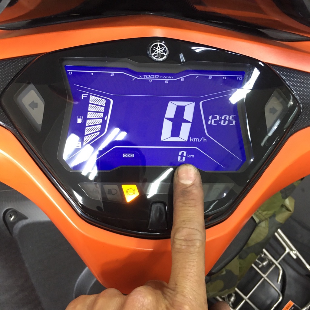 Đồng hồ NVX V1-155 ABS