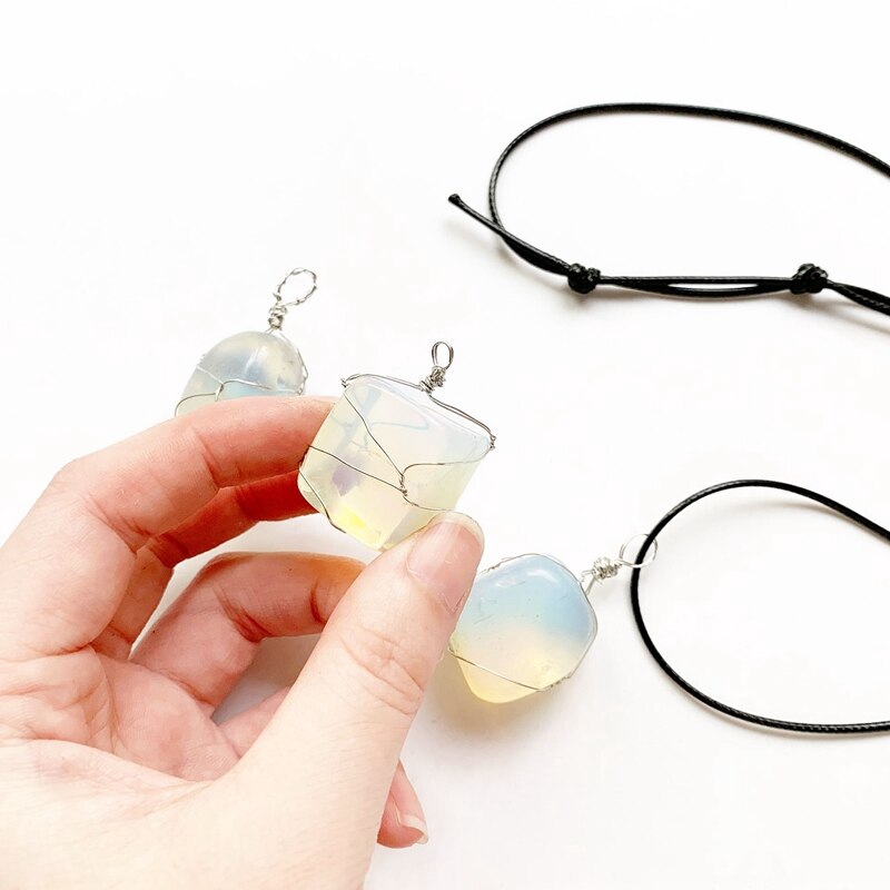 Vòng cổ mặt đá Opal thời trang cho nữ