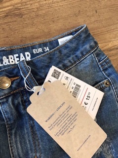 SORT VÁY JEAN PULL& BEAR XUẤT KHẨU HOT HIT ĐÂY AH