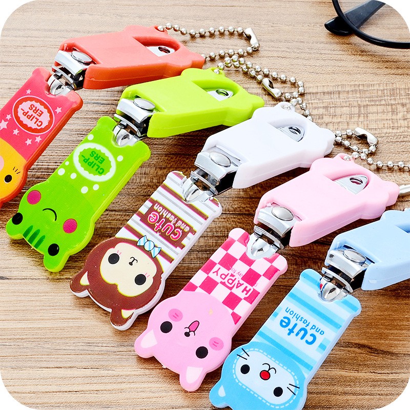 Bấm móng tay hình thú dễ thương - Cắt móng tay cho bé