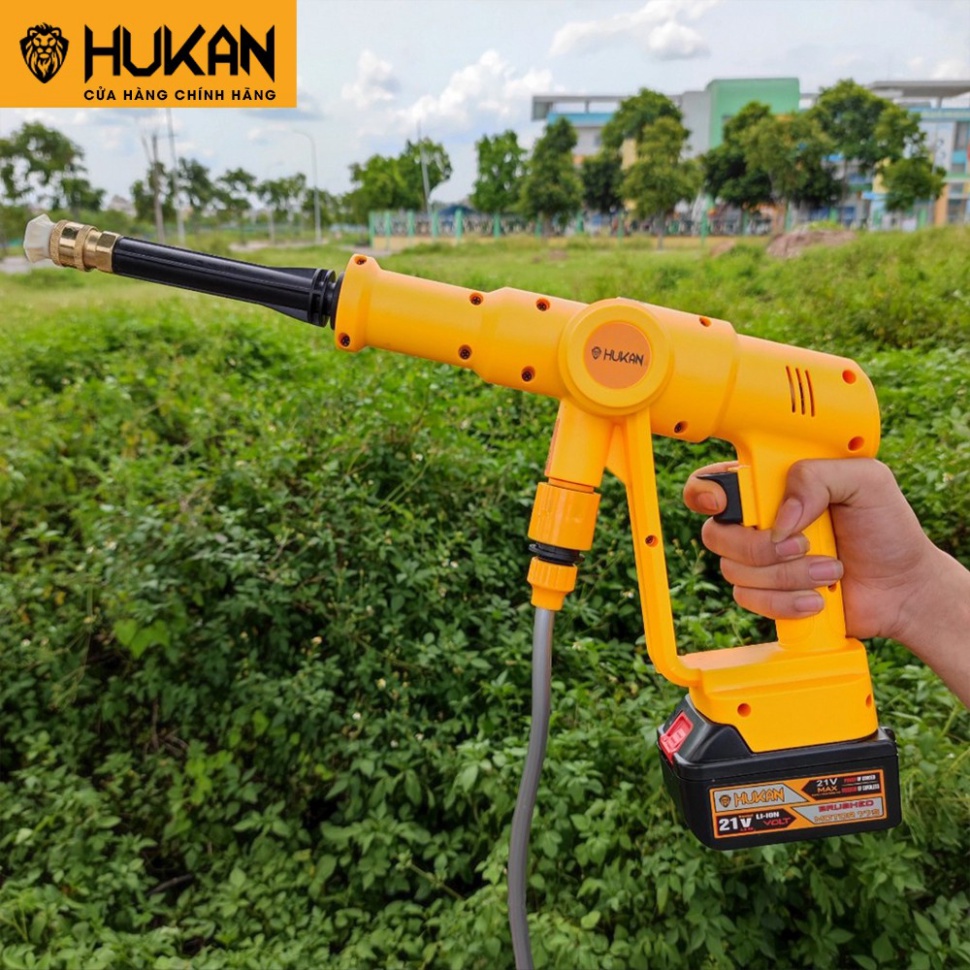 Máy rửa xe chạy pin HUKAN 21V chính hãng chân pin phổ thông