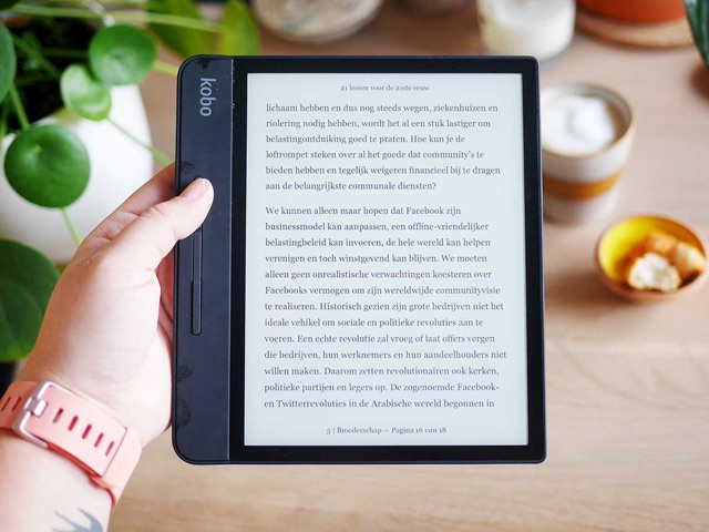 Máy đọc sách Kobo Forma