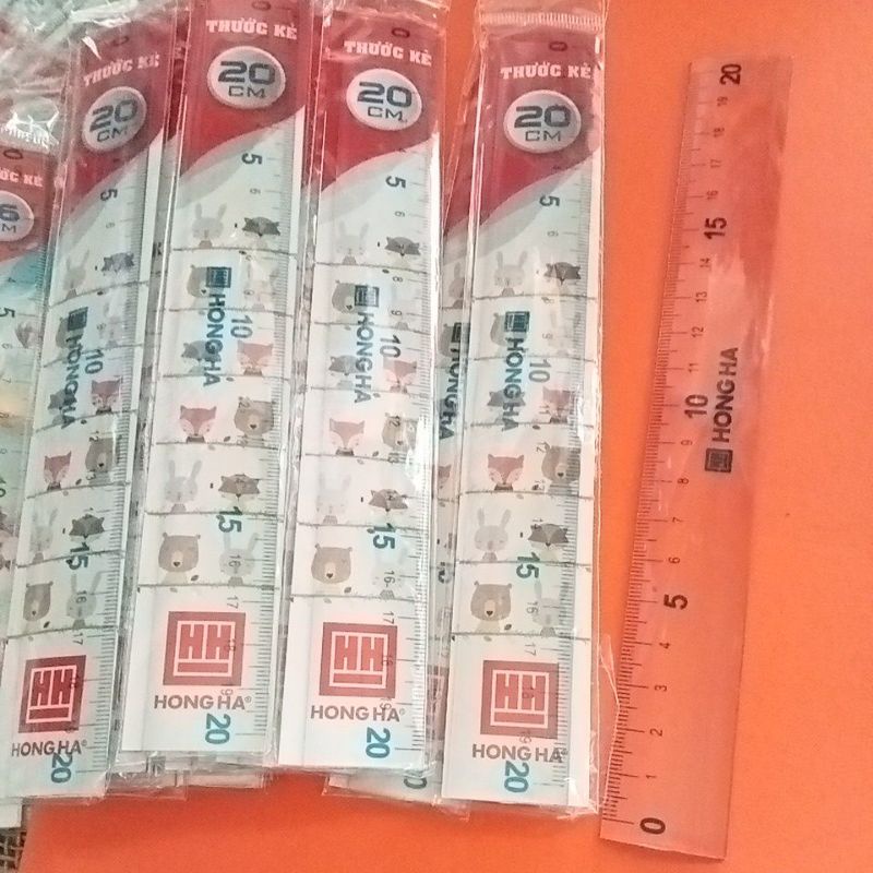 Thước kẻ hồng hà 20cm