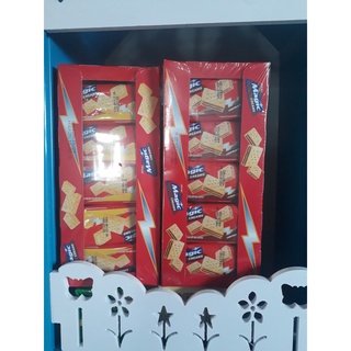 Bánh Magic cracker kẹp 2 lớp kem