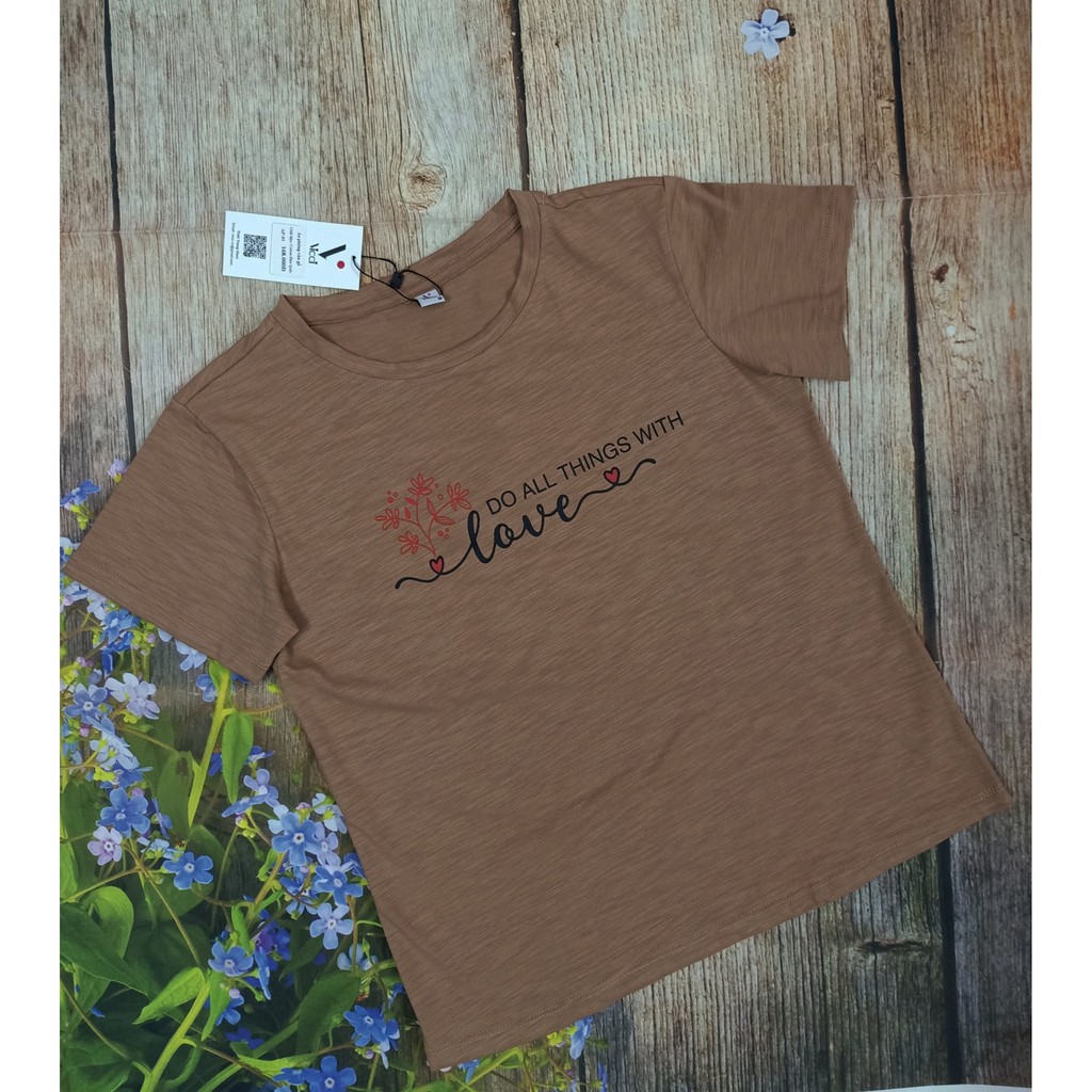 Áo phông nữ Vicci AP.01.2 chất liệu cotton vân gỗ in chữ Love