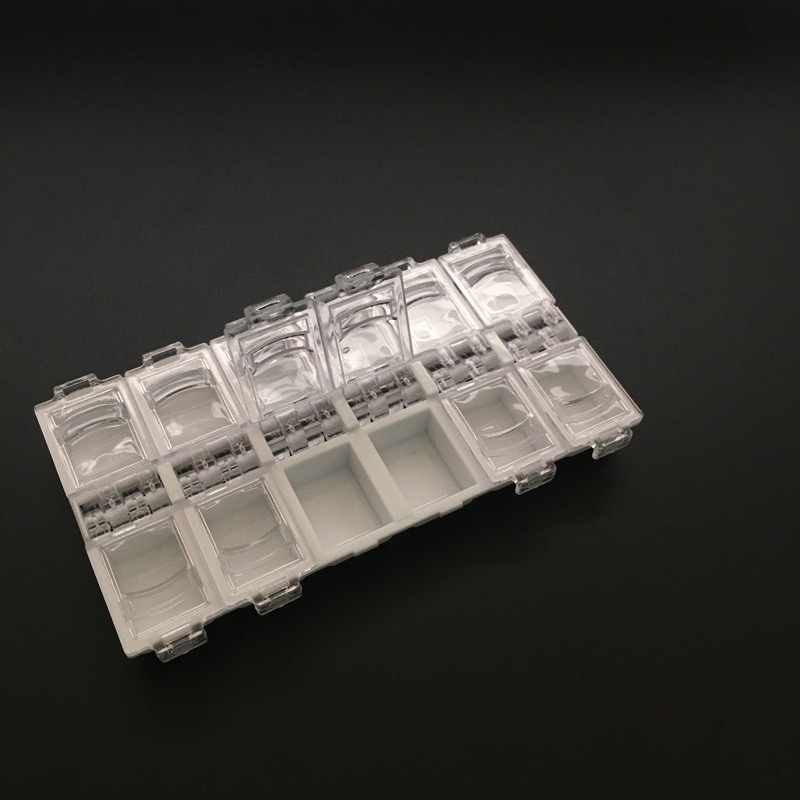 Khay mica 12 ô 459202 đựng charm, đá nail