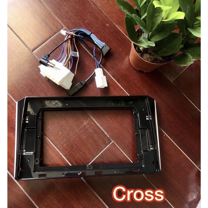 Mặt dưỡng Toyota CROSS 2020 - 2023, Altis 2022 - 2023, 10 inch CÓ JACK NGUỒN ZIN