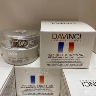 Kem dưỡng da Davinci