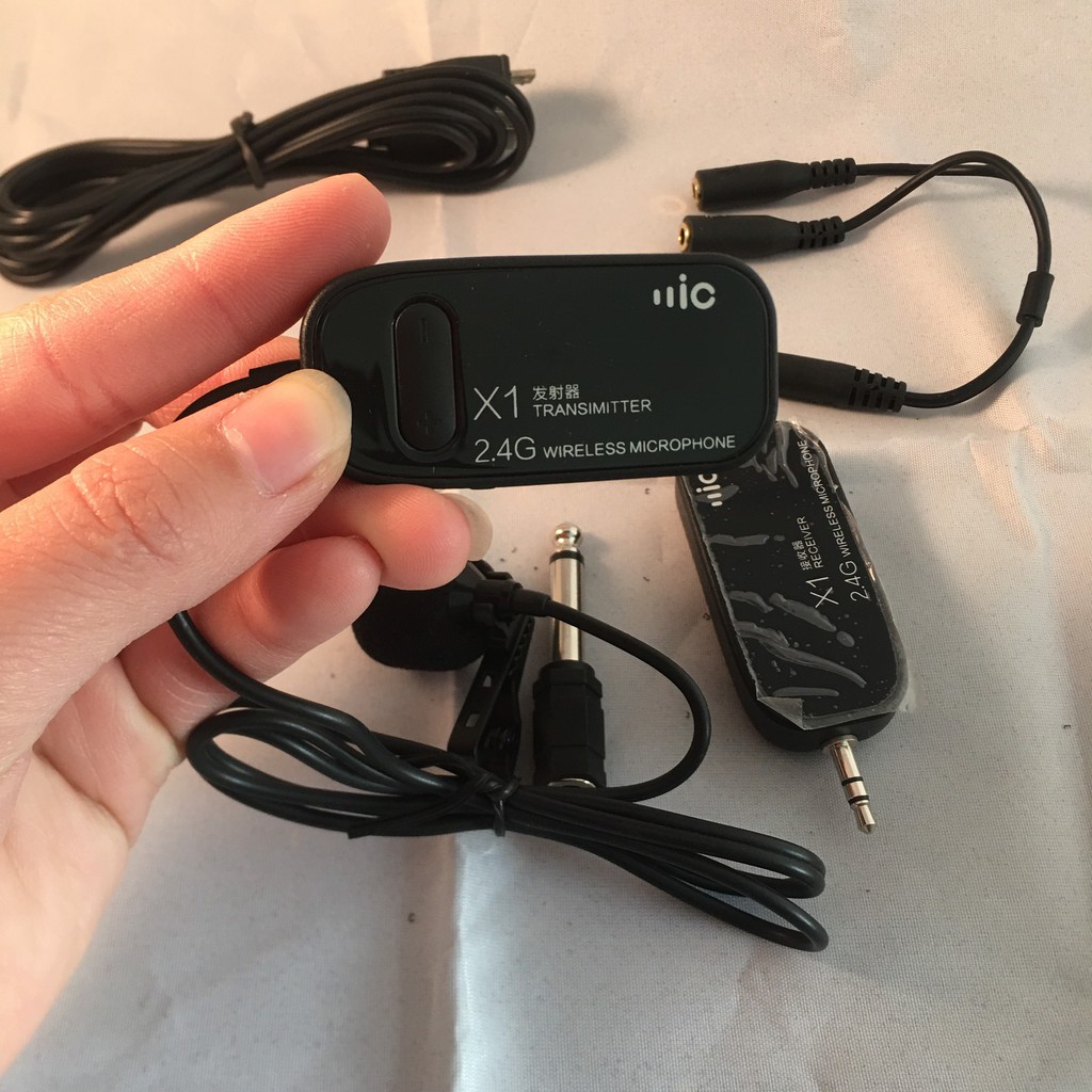 Mic thu âm không dây Wireless Microphone 2.4G - Bảo hành 06 tháng