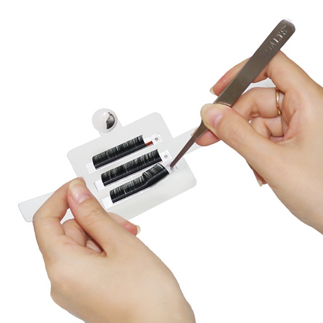 Vĩ Dán Mi sản phẩm chuyên dụng cho thợ nối mi.