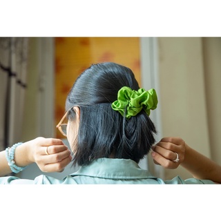 cột tóc tơ tằm