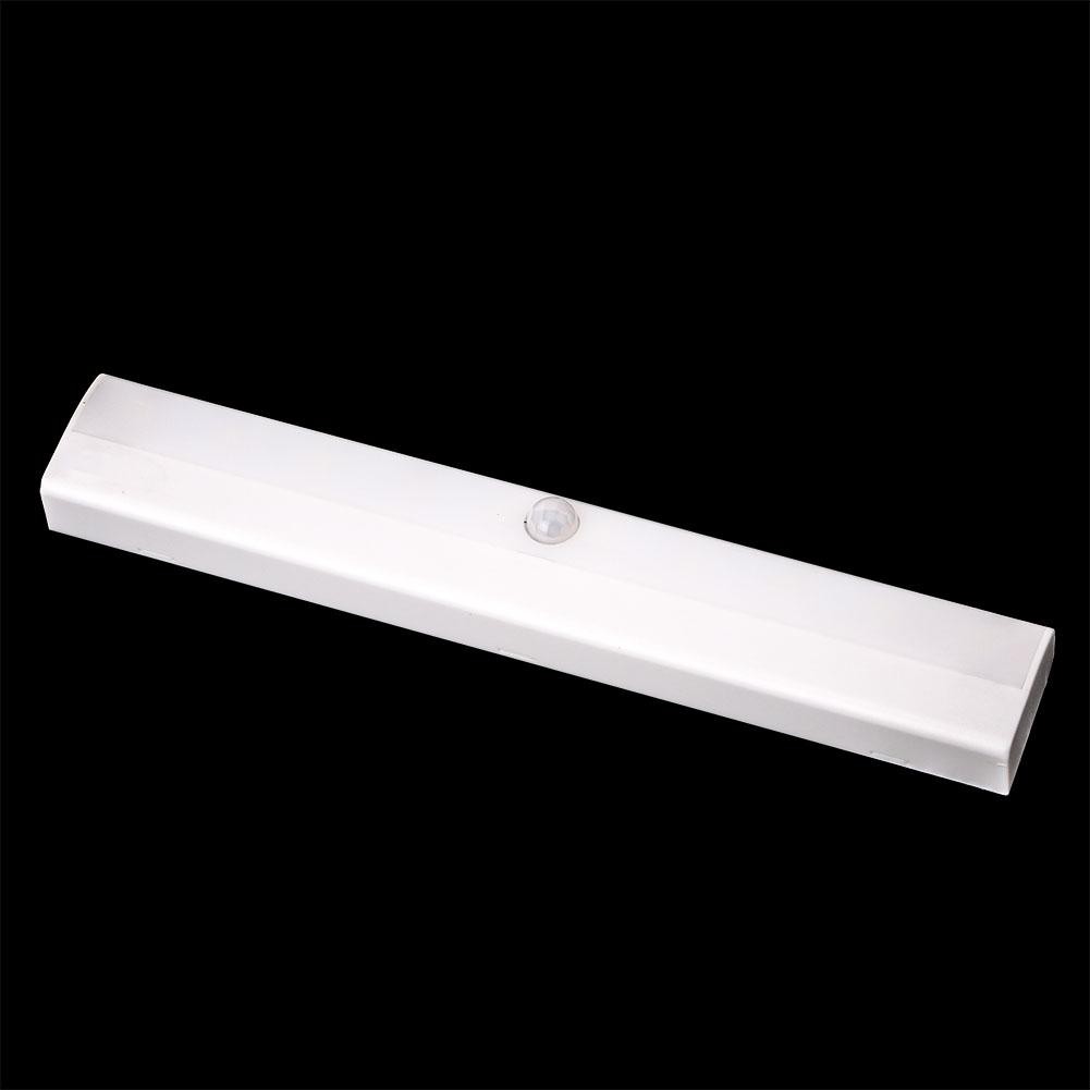 Đèn LED cảm biến chuyển động không dây gắn tủ quần áo