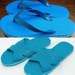 dép xốp màu xanh