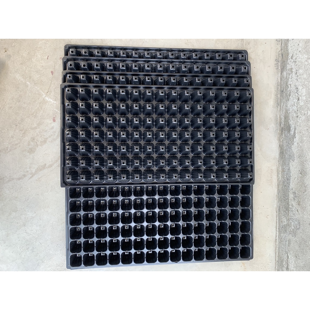 5 KHAY ƯƠM 105 LỖ NÔNG ( BẠT CHỐNG CỎ, LƯỚI CHỐNG NẮNG, DỊCH TRUYỀN CHO CÂY...)