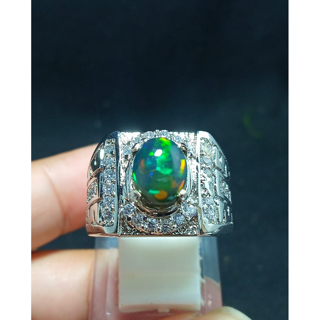 Đá Opal Đen Tự Nhiên Dùng Trang Trí