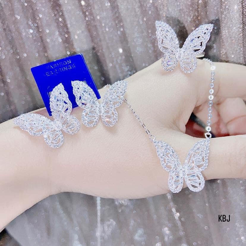 Bộ trang sức Bướm sang chảnh cho nữ chất liệu bạc nguyên chất BL33