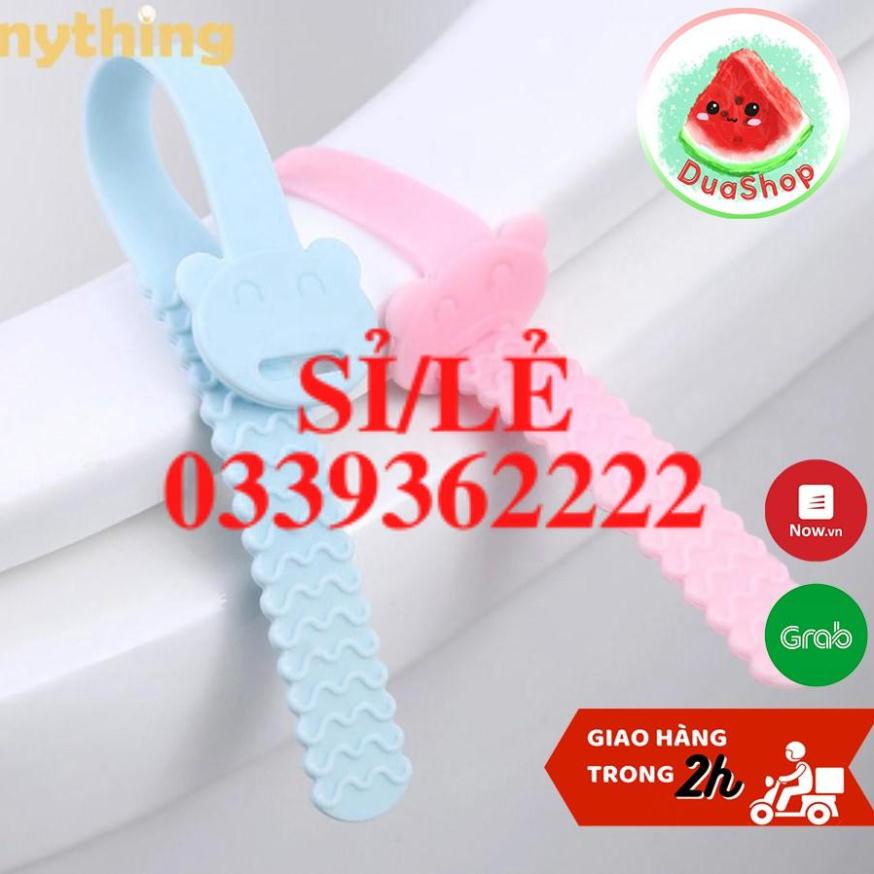 [ HAIANHSHOP ] Miếng Nhựa Lật Nắp Bồn Cầu  Tiện Dụng -Dụng Cụ Silicon Lật Nắp Toilet Sạch Sẽ Duashop &gt;