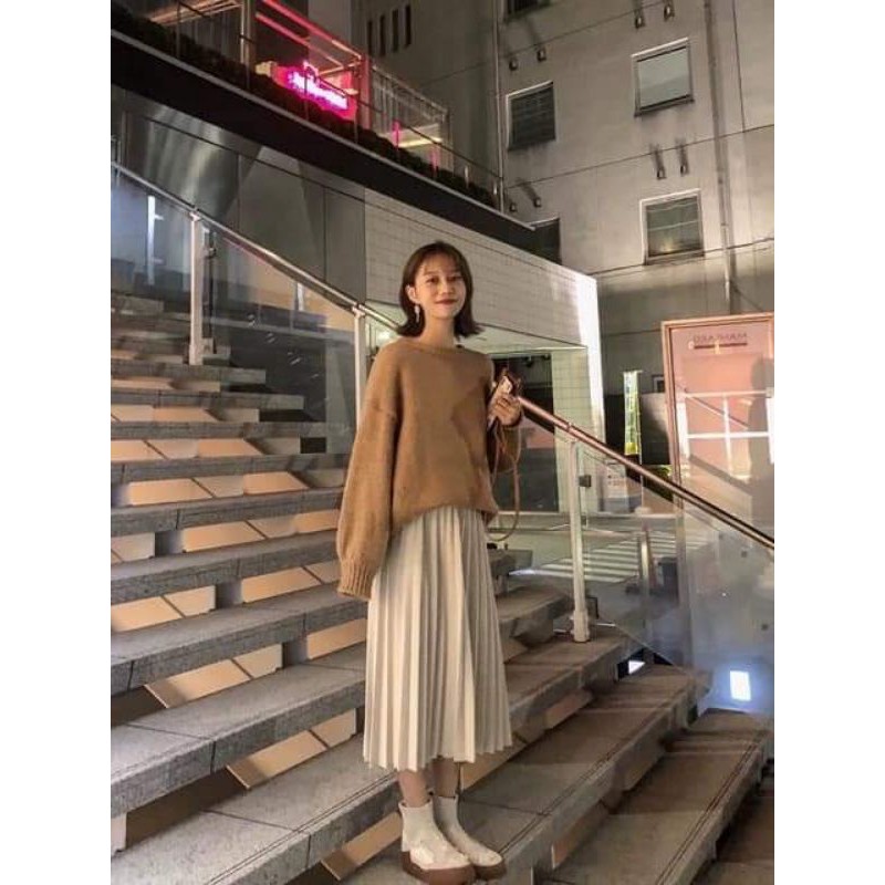 SIÊU PHẨM CHÂN VÁY XẾP LY DÀI VOAN LƯỚI