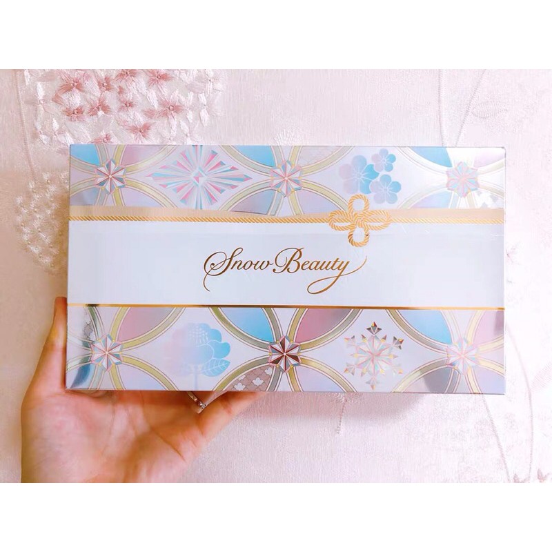 Phấn phủ dưỡng trắng ngày đêm Snow beauty Shiseido mẫu mới nhất 2020 & 2021 | BigBuy360 - bigbuy360.vn