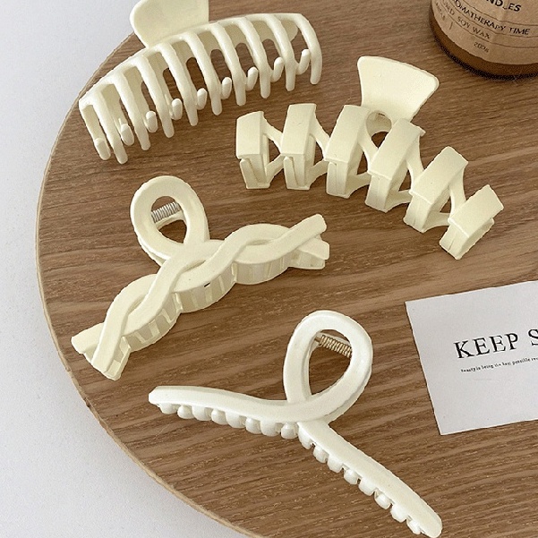 Kẹp tóc càng cua thiết kế đơn giản thời trang