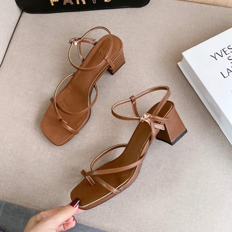 Sandal xỏ ngón 5cm