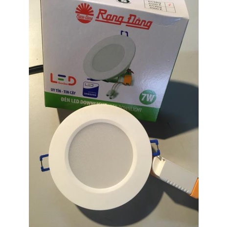 Đèn led âm trần rạng đông 7w .