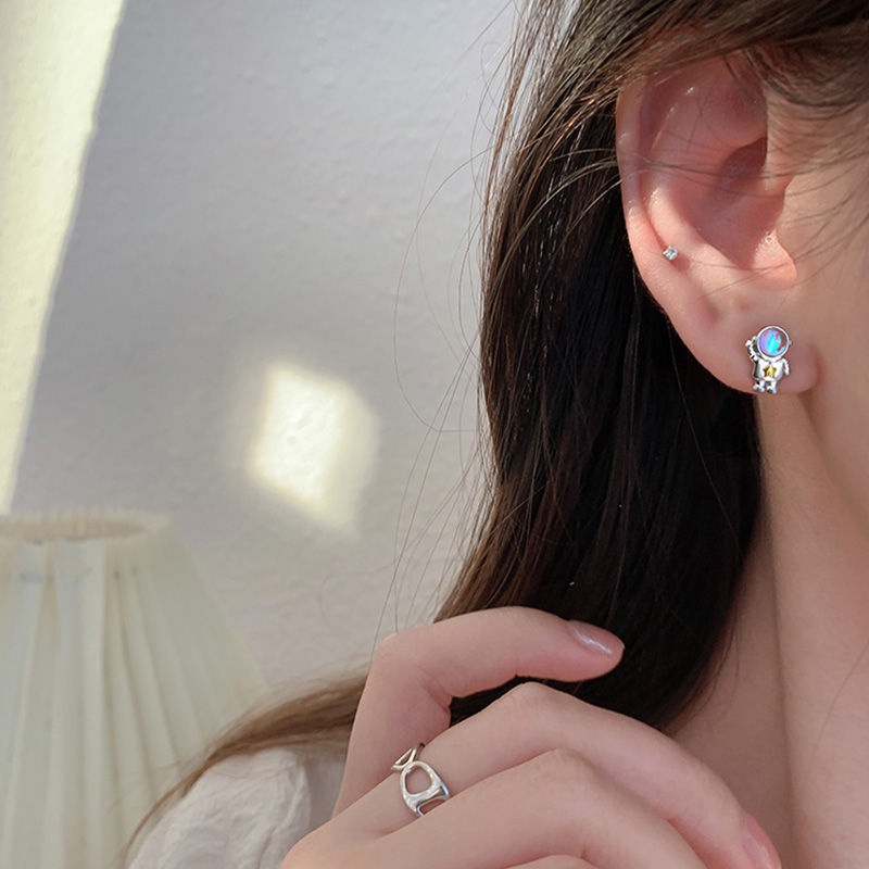 Bông Tai Mạ Bạc 925 Hình Phi Hành Gia Xinh Xắn