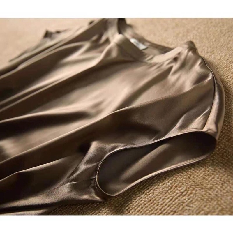 ÁO LỤA SATIN CỔ TRÒN TRƠN ĐƠN GIẢN