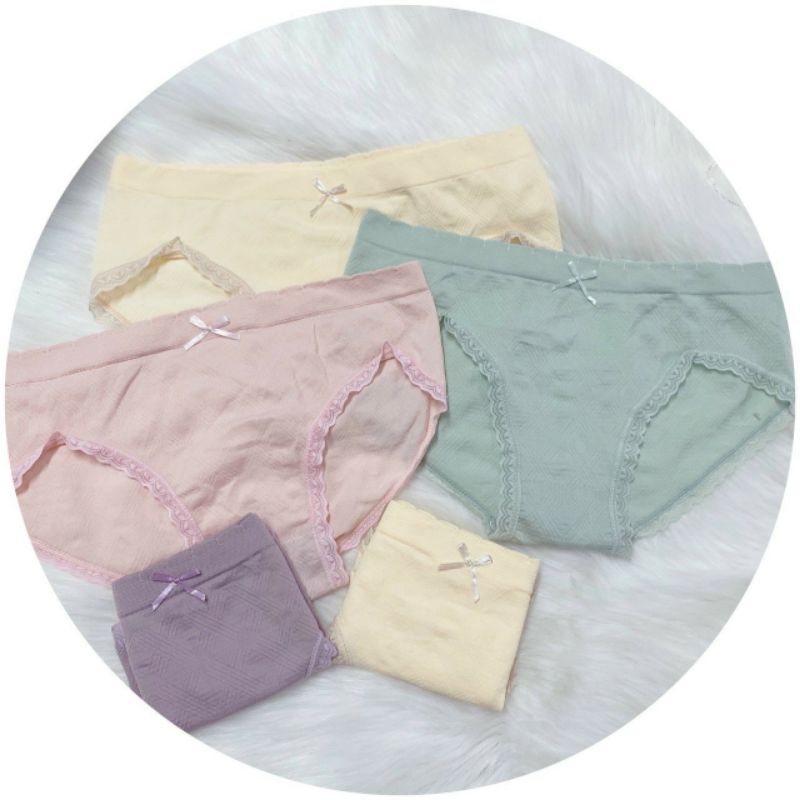 Bộ quần lót nữ chất liệu cotton thấm hút , mát