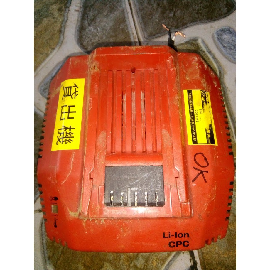 Sạc nhanh PIN Li ion Hilti C4/36-350  đã lên điện 220v.