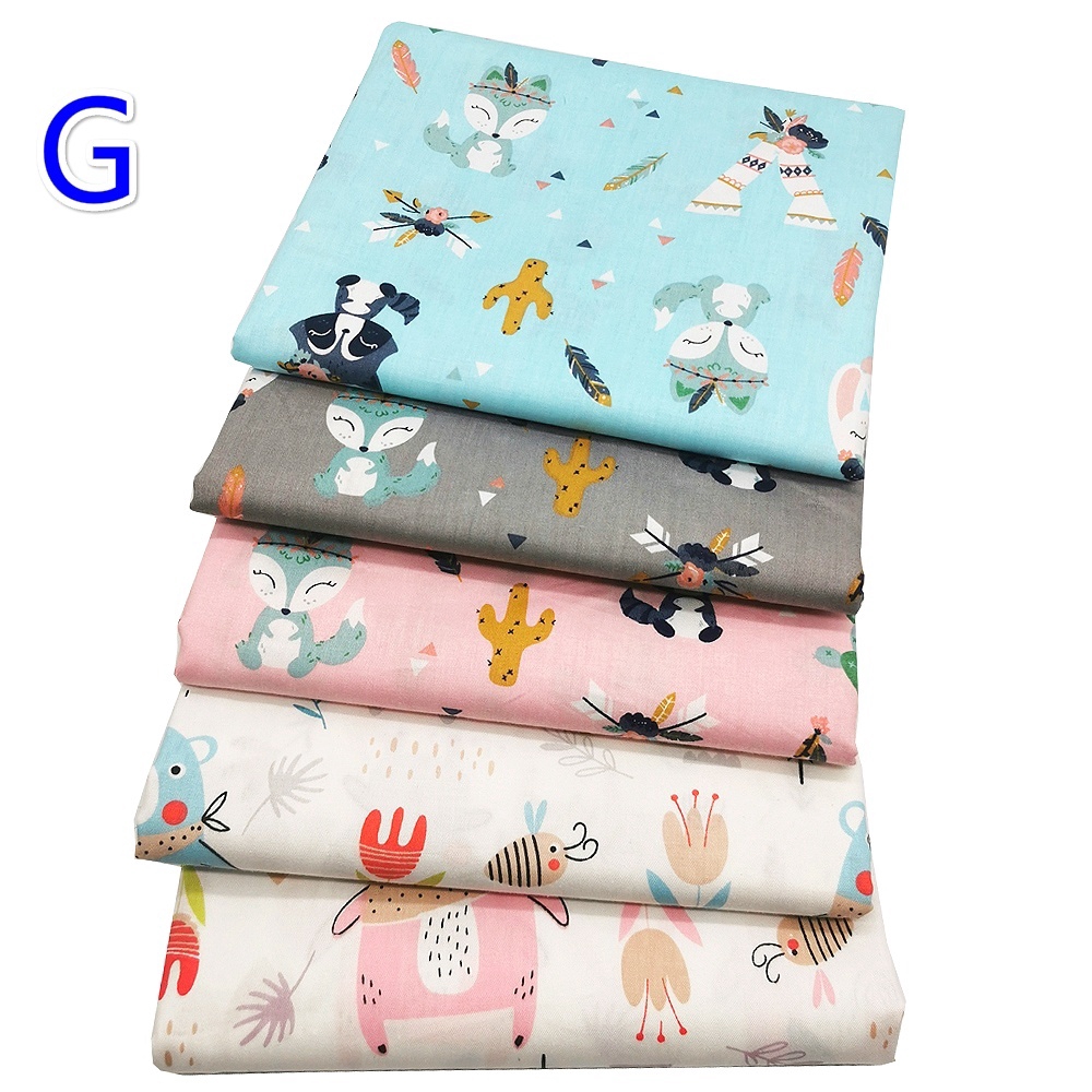 Set 5 tấm vải Cotton dệt hình vuông họa tiết hoạt hình