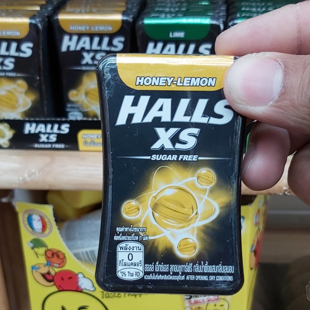 Kẹo Ngậm Không Đường Halls XS Thailand 15gr - Date T11/2021