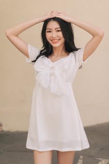 Đầm phối nơ bóng ngay ngực Jennie SODA POP