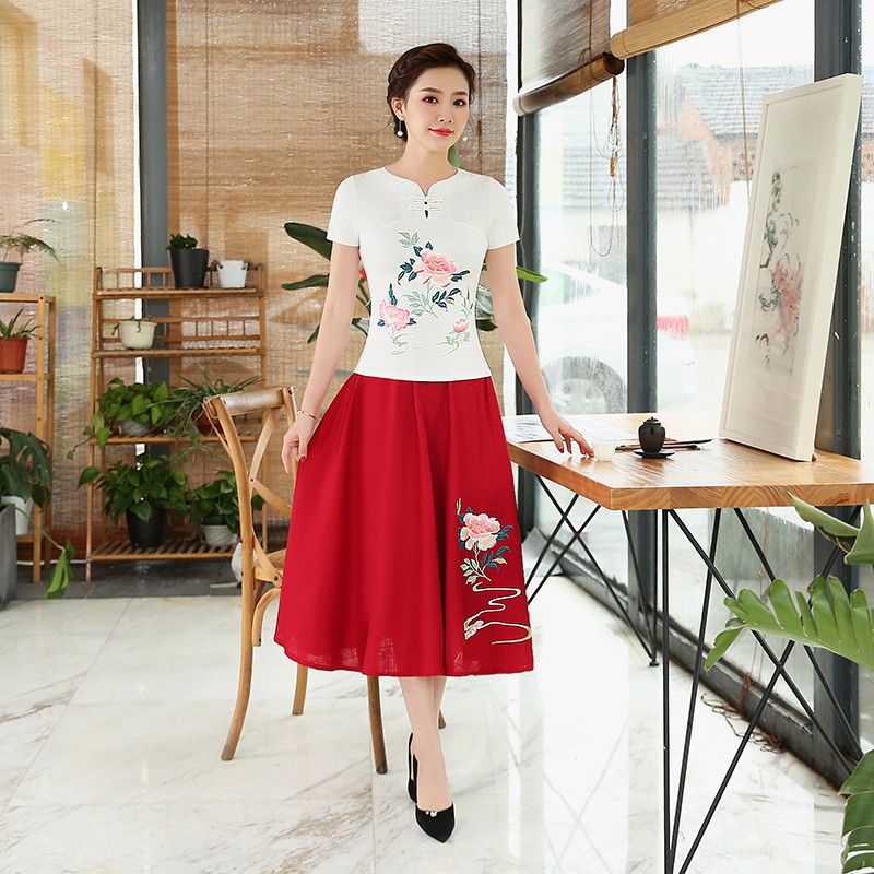 2019 summer new national style women's peony embroidered short-sleeved T-shirt large size women's Chinese wind jacket wa