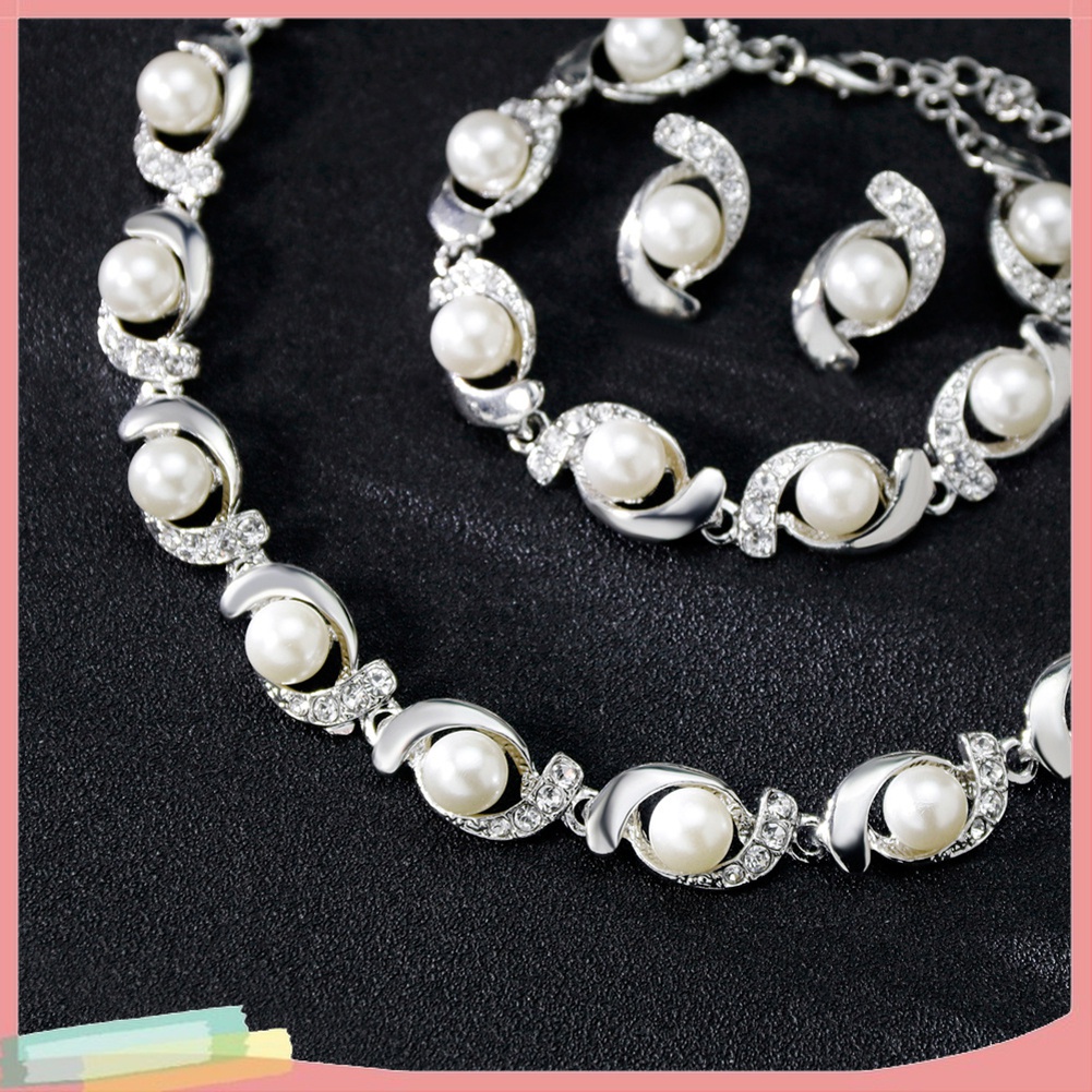 Bộ Trang Sức Vòng cổ + Vòng Tay + Đôi Khuyên Tai Đính Ngọc Trai Giả Sang Trọng Cho Nữ