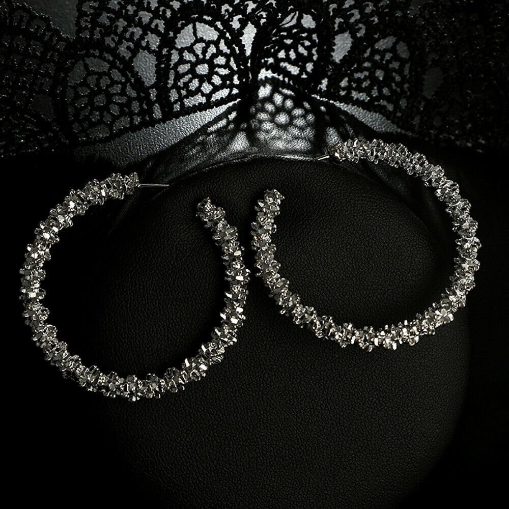Khuyên tai hình dáng răng cưa phong cách Gothic cá tính