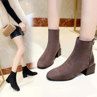 oder BOOT DA LỘN KÉO KHOÁ SAU