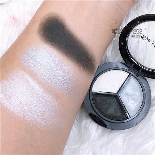 [Hàng mới về] Bảng phấn mắt màu xám / ánh kim lấp lánh trang điểm mắt khói phong cách sàn nhảy latin Âu Mỹ vỏ màu đen | BigBuy360 - bigbuy360.vn