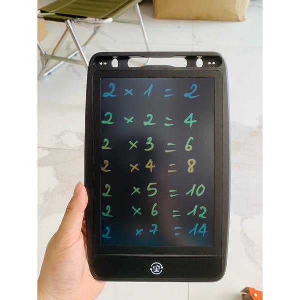 bảng vẽ điện tử đa sắc màu cho bé màn hình 8.5 inch tự xóa chỉ bằng một chạm