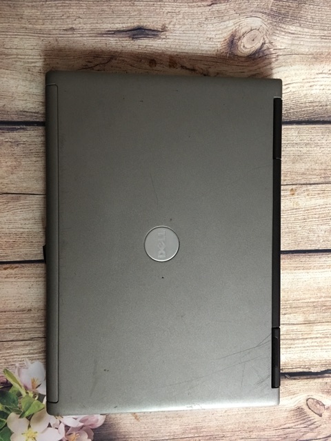 Laptop Dell 1400 có camera phục vụ học online | BigBuy360 - bigbuy360.vn