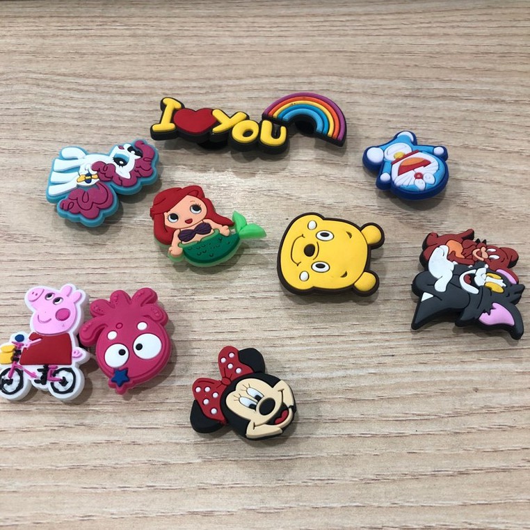 Set 10 Stick jb jitbbitz sticker 2D dễ thương nhiều hình gắn dép sục cross, dép cá sấu nam nữ