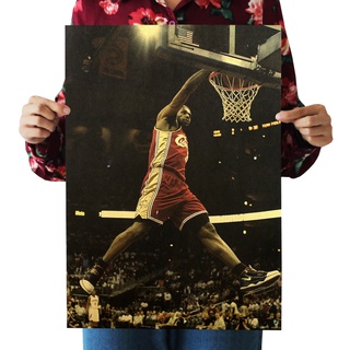 Poster Treo Tường Hình Cầu Thủ Bóng Rổ Lebron James