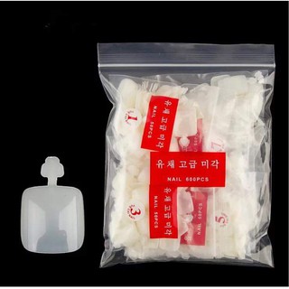 Móng úp chân loại có tai ( gói 600 móng đủ size )