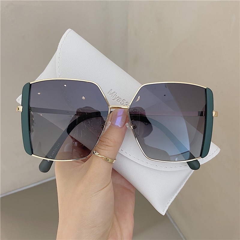 MẮT KÍNH NỮ THỜI TRANG HOT TREND