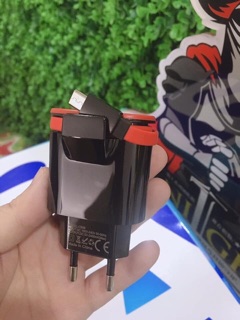 CỦ SẠC LIỀN DÂY 2 CỔNG USB TITAN CB09