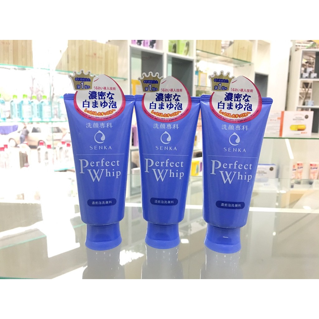 Sữa rửa mặt tạo bọt chiết xuất tơ tằm trắng Senka Perfect Whip (xanh dương) | BigBuy360 - bigbuy360.vn