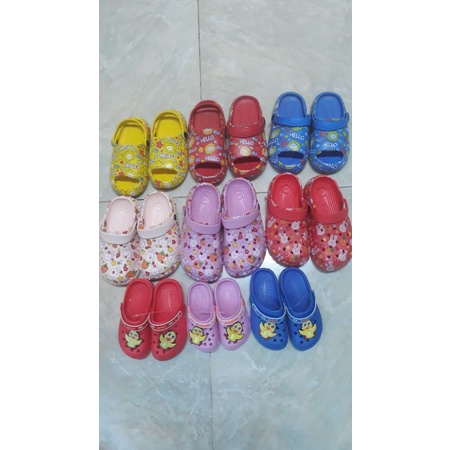 [Xả lỗ] Dép Sục Cho Bé Trai Bé Gái ❤️FREESHIP❤️ Dép Sục Xốp Mềm Có Chống Trơn Trượt Cho Bé (mẫu ngẩu nhiên như hinh) | BigBuy360 - bigbuy360.vn