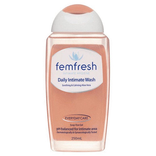 Dung dịch vệ sinh phụ nữ Femfresh Daily Intimate Wash 250ml