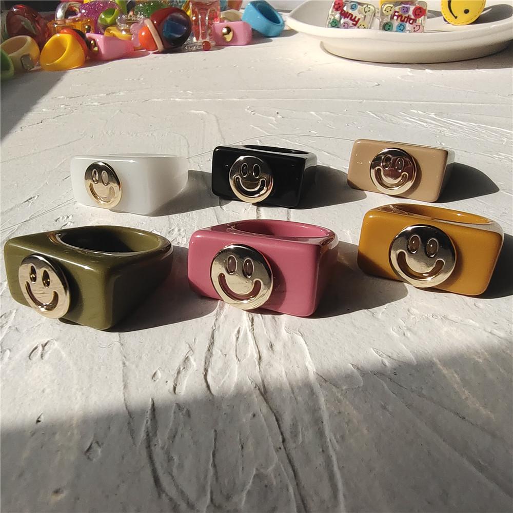 Nhẫn Nhựa Hình Mặt Cười Thời Trang Mùa Hè Hàn Quốc Cho Nữ